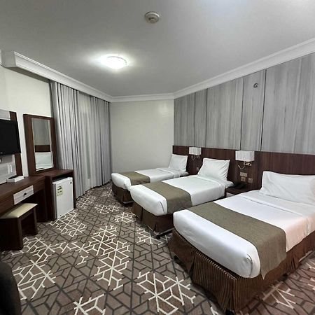 Diyar Al Salam Silver Hotel マディーナ エクステリア 写真